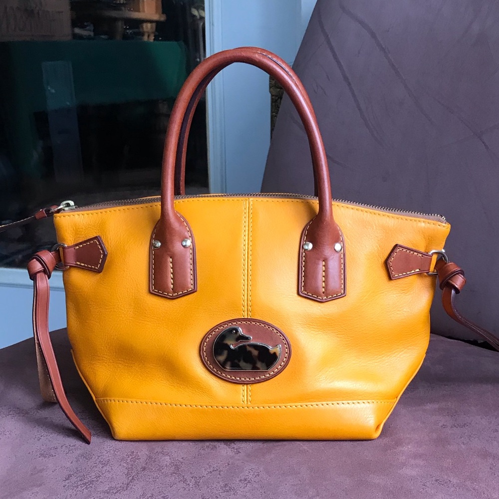 Dooney & Bourke Handbag